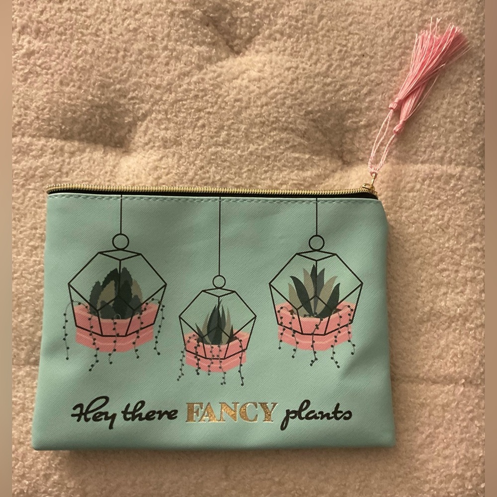 Stylish Mint Cosmetic Bag with Pink Tassel